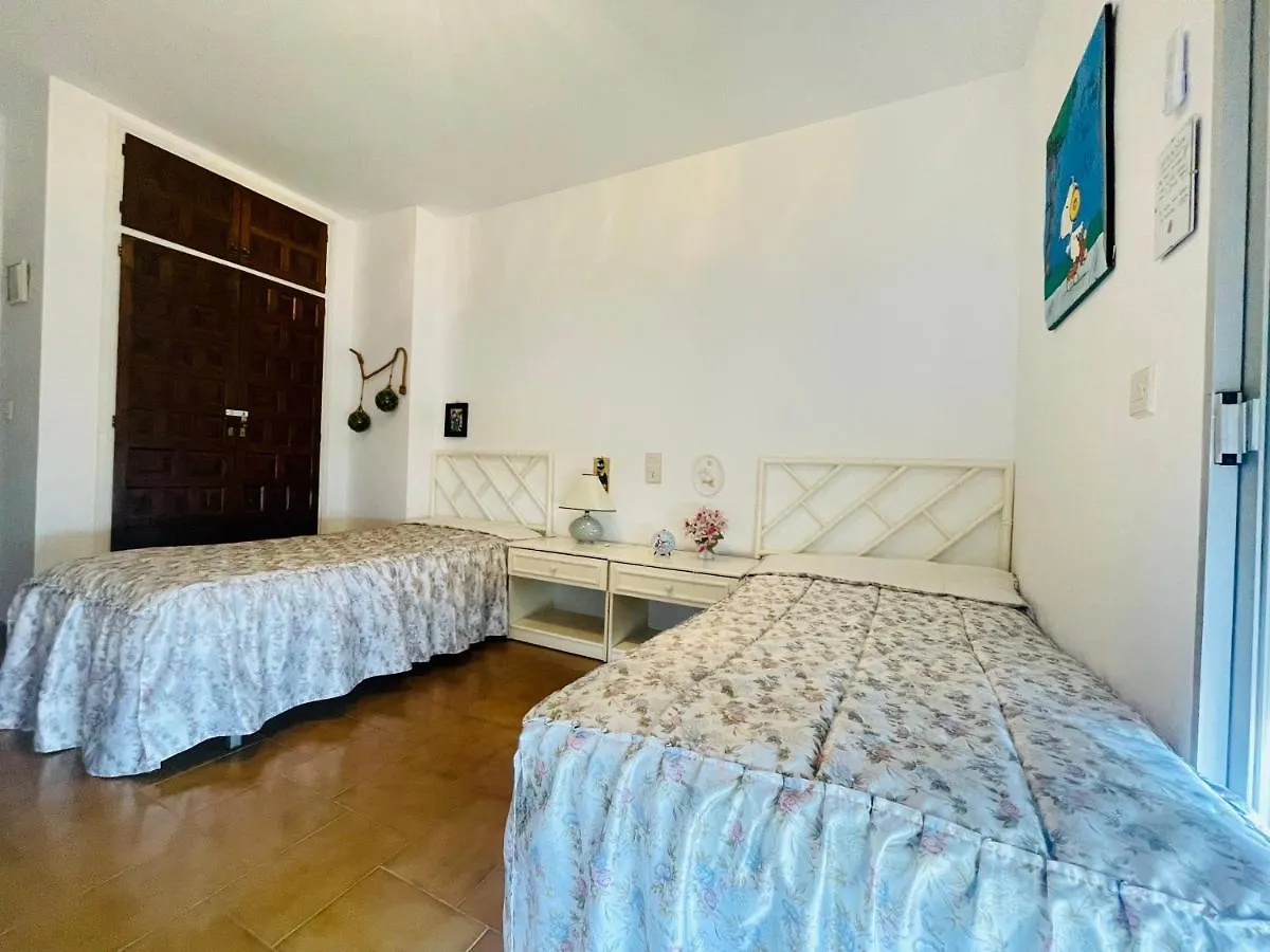 Costamar Appartement Roses 0*,